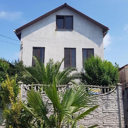 Apartament Гостевой Дом Поти Zewnętrze zdjęcie